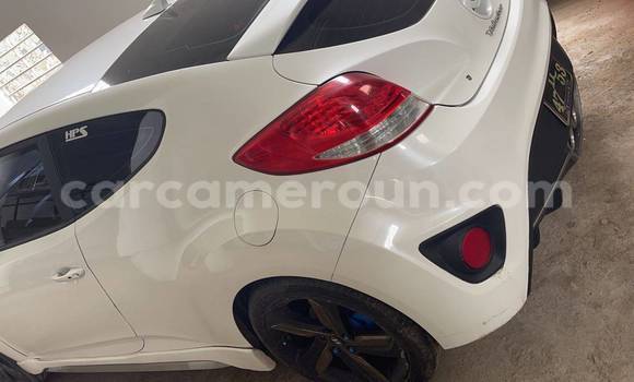Acheter Occasion Voiture Hyundai Veloster Blanc à Douala, Littoral Cameroon Acheter Occasion Voiture Hyundai Veloster Blanc à Douala, Littoral Cameroon