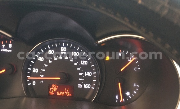 Sayi Na hannu Kia Sorento Brown Mota in Douala a Ƙasar Kamaru Sayi Na hannu Kia Sorento Brown Mota in Douala a Ƙasar Kamaru