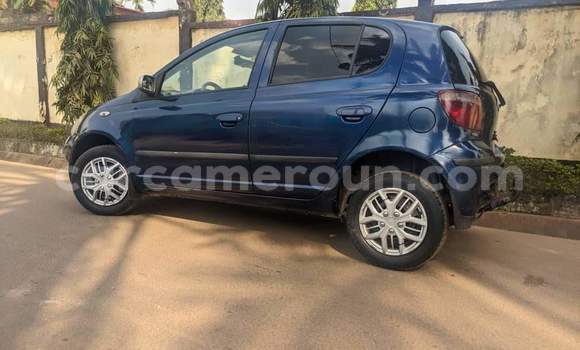 Sayi Na hannu Toyota Yaris Blue Mota in Yaounde a Babban Kamaru Sayi Na hannu Toyota Yaris Blue Mota in Yaounde a Babban Kamaru