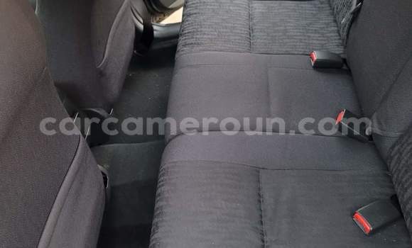 Acheter Occasion Voiture Toyota Corolla Bleu à Yaoundé, Central Cameroon Acheter Occasion Voiture Toyota Corolla Bleu à Yaoundé, Central Cameroon