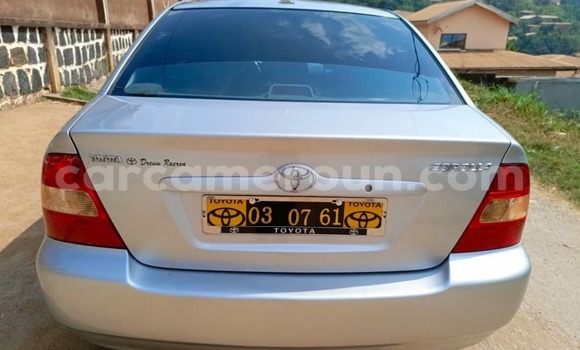 Sayi Na hannu Toyota Corolla M Mota in Yaounde a Babban Kamaru Sayi Na hannu Toyota Corolla M Mota in Yaounde a Babban Kamaru