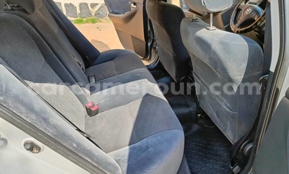 Sayi Na hannu Toyota Corolla M Mota in Yaounde a Babban Kamaru Sayi Na hannu Toyota Corolla M Mota in Yaounde a Babban Kamaru