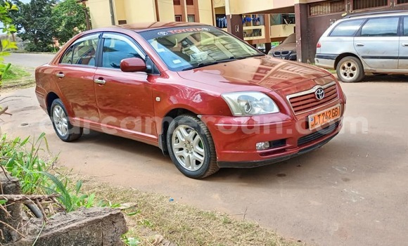 Acheter Occasion Voiture Toyota Avensis Rouge à Yaoundé, Central Cameroon Acheter Occasion Voiture Toyota Avensis Rouge à Yaoundé, Central Cameroon