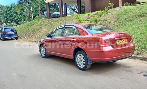 Acheter Occasion Voiture Toyota Avensis Rouge à Yaoundé, Central Cameroon Acheter Occasion Voiture Toyota Avensis Rouge à Yaoundé, Central Cameroon