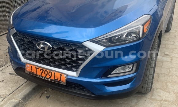 Sayi Na hannu Hyundai Tucson Blue Mota in Douala a Ƙasar Kamaru