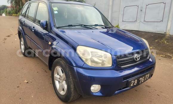 Acheter Occasion Voiture Toyota RAV4 Bleu à Yaoundé, Central Cameroon Acheter Occasion Voiture Toyota RAV4 Bleu à Yaoundé, Central Cameroon