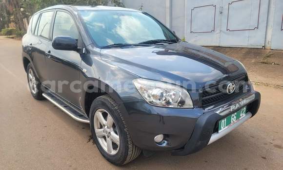 Buy Used Toyota RAV4 Blue Car in Yaounde in Central Cameroon