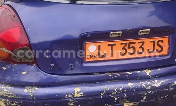 Sayi Na hannu Toyota Corolla Blue Mota in Douala a Ƙasar Kamaru Sayi Na hannu Toyota Corolla Blue Mota in Douala a Ƙasar Kamaru