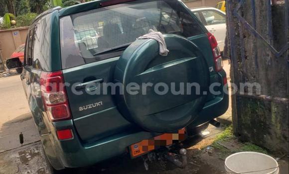 Sayi Na hannu Suzuki Grand Vitara Green Mota in Douala a Ƙasar Kamaru Sayi Na hannu Suzuki Grand Vitara Green Mota in Douala a Ƙasar Kamaru