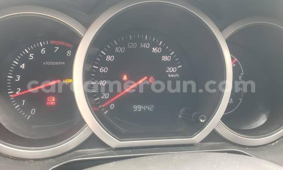 Sayi Na hannu Suzuki Grand Vitara Green Mota in Douala a Ƙasar Kamaru Sayi Na hannu Suzuki Grand Vitara Green Mota in Douala a Ƙasar Kamaru