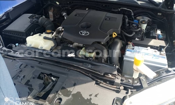 Acheter Occasion Voiture Toyota Pickup Noir à Yaoundé, Central Cameroon Acheter Occasion Voiture Toyota Pickup Noir à Yaoundé, Central Cameroon