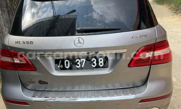 Acheter Occasion Voiture Mercedes‒Benz ML–Class Gris à Yaoundé, Central Cameroon Acheter Occasion Voiture Mercedes‒Benz ML–Class Gris à Yaoundé, Central Cameroon