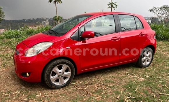 Acheter Occasion Voiture Toyota Yaris Rouge à Yaoundé, Central Cameroon Acheter Occasion Voiture Toyota Yaris Rouge à Yaoundé, Central Cameroon