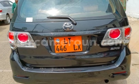 Acheter Occasion Voiture Toyota Fortuner Noir à Douala, Littoral Cameroon Acheter Occasion Voiture Toyota Fortuner Noir à Douala, Littoral Cameroon