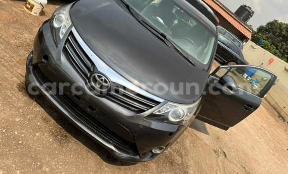 Acheter Occasion Voiture Toyota Avensis Noir à Yaoundé, Central Cameroon Acheter Occasion Voiture Toyota Avensis Noir à Yaoundé, Central Cameroon