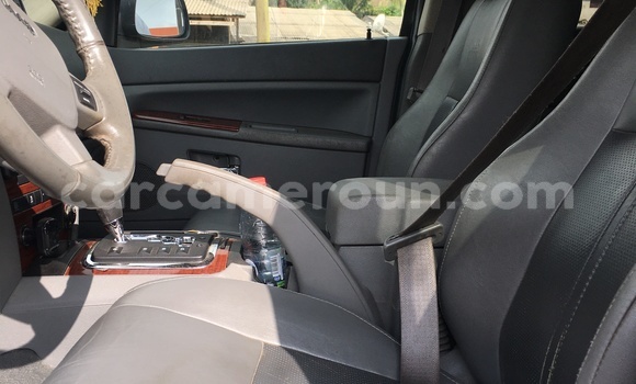 Acheter Import Voiture Jeep Cherokee Beige à Douala, Littoral Cameroon Acheter Import Voiture Jeep Cherokee Beige à Douala, Littoral Cameroon