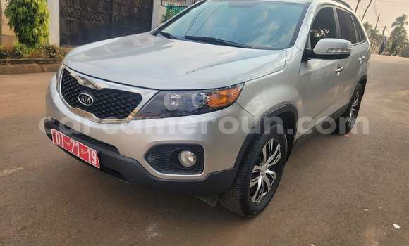 Sayi Na hannu Kia Sorento Brown Mota in Yaounde a Babban Kamaru