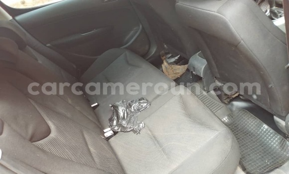 Acheter Occasion Voiture Peugeot 308 Rouge à Yaoundé, Central Cameroon Acheter Occasion Voiture Peugeot 308 Rouge à Yaoundé, Central Cameroon