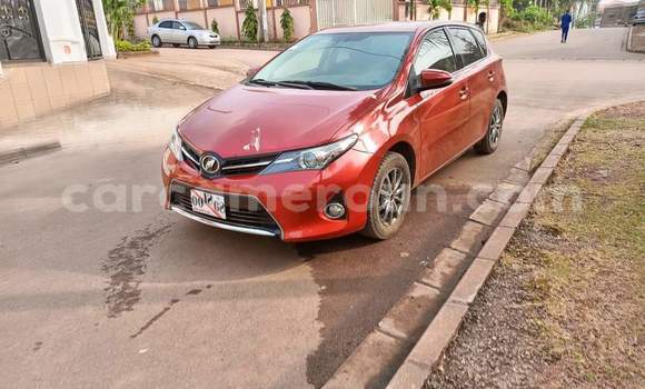 Buy Used Toyota Auris Red Car in Yaounde in Central Cameroon