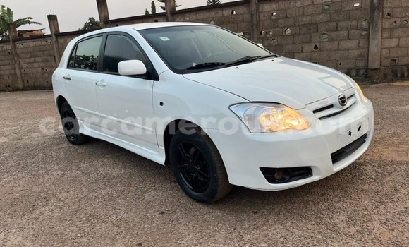 Acheter Occasion Voiture Toyota Runx Blanc à Yaoundé, Central Cameroon Acheter Occasion Voiture Toyota Runx Blanc à Yaoundé, Central Cameroon