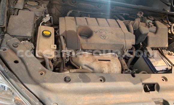 Acheter Occasion Voiture Toyota RAV4 Noir à Yaoundé, Central Cameroon Acheter Occasion Voiture Toyota RAV4 Noir à Yaoundé, Central Cameroon