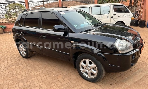 Sayi Na hannu Hyundai Tucson Black Mota in Yaounde a Babban Kamaru Sayi Na hannu Hyundai Tucson Black Mota in Yaounde a Babban Kamaru