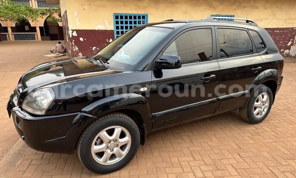 Sayi Na hannu Hyundai Tucson Black Mota in Yaounde a Babban Kamaru Sayi Na hannu Hyundai Tucson Black Mota in Yaounde a Babban Kamaru