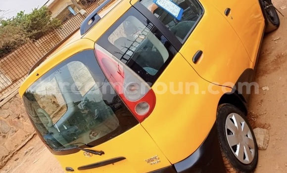 Sayi Na hannu Toyota Yaris Verso Sauran Mota in Yaounde a Babban Kamaru Sayi Na hannu Toyota Yaris Verso Sauran Mota in Yaounde a Babban Kamaru