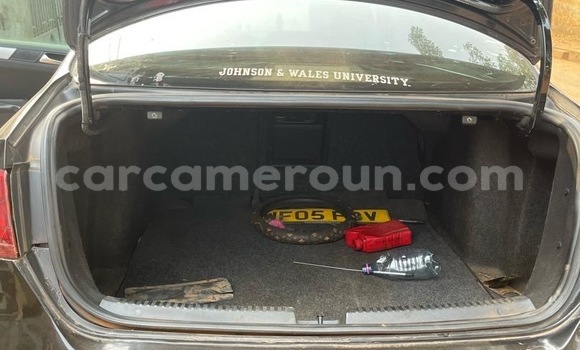 Sayi Na hannu Volkswagen Jetta Black Mota in Yaounde a Babban Kamaru Sayi Na hannu Volkswagen Jetta Black Mota in Yaounde a Babban Kamaru