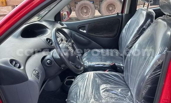 Sayi Na hannu Toyota Yaris Sauran Mota in Yaounde a Babban Kamaru Sayi Na hannu Toyota Yaris Sauran Mota in Yaounde a Babban Kamaru