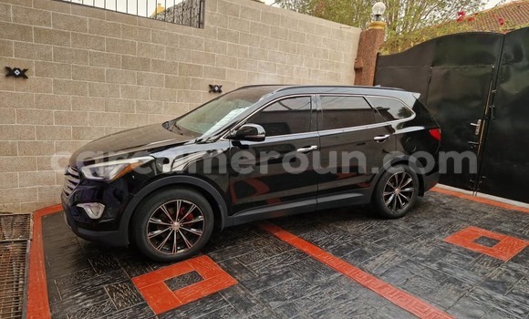 Sayi Na hannu Hyundai Santa Fe Black Mota in Yaounde a Babban Kamaru Sayi Na hannu Hyundai Santa Fe Black Mota in Yaounde a Babban Kamaru