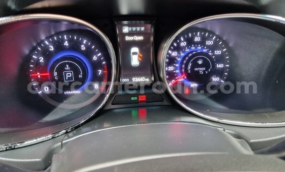 Sayi Na hannu Hyundai Santa Fe Black Mota in Yaounde a Babban Kamaru Sayi Na hannu Hyundai Santa Fe Black Mota in Yaounde a Babban Kamaru