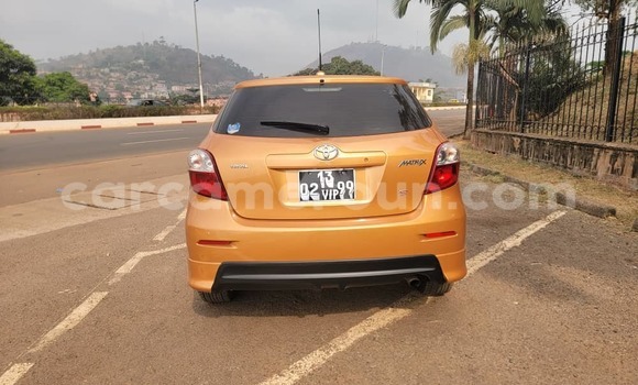 Sayi Na hannu Toyota Matrix Sauran Mota in Yaounde a Babban Kamaru Sayi Na hannu Toyota Matrix Sauran Mota in Yaounde a Babban Kamaru
