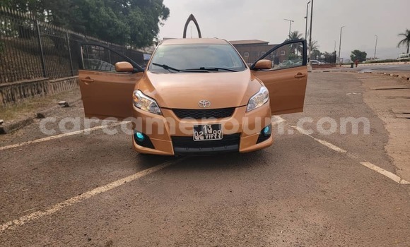 Sayi Na hannu Toyota Matrix Sauran Mota in Yaounde a Babban Kamaru Sayi Na hannu Toyota Matrix Sauran Mota in Yaounde a Babban Kamaru