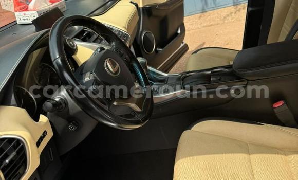 Acheter Occasion Voiture Lexus LX Blanc à Yaoundé, Central Cameroon Acheter Occasion Voiture Lexus LX Blanc à Yaoundé, Central Cameroon