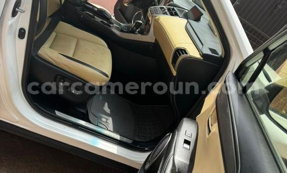 Acheter Occasion Voiture Lexus LX Blanc à Yaoundé, Central Cameroon Acheter Occasion Voiture Lexus LX Blanc à Yaoundé, Central Cameroon