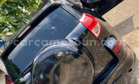 Sayi Na hannu Toyota RAV4 Black Mota in Douala a Ƙasar Kamaru Sayi Na hannu Toyota RAV4 Black Mota in Douala a Ƙasar Kamaru