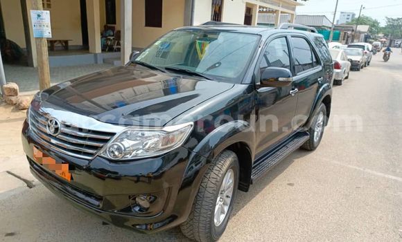 Acheter Occasion Voiture Toyota Fortuner Noir à Douala, Littoral Cameroon Acheter Occasion Voiture Toyota Fortuner Noir à Douala, Littoral Cameroon