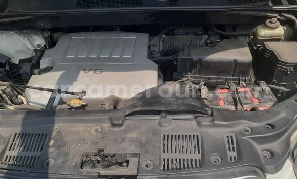 Buy Used Toyota Highlander White Car in Douala in Littoral Cameroon Buy Used Toyota Highlander White Car in Douala in Littoral Cameroon