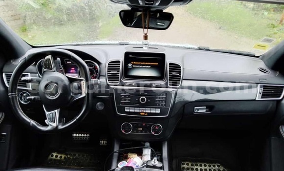 Acheter Neuf Voiture Mercedes‒Benz AMG GLE Coupe Blanc à Douala, Littoral Cameroon Acheter Neuf Voiture Mercedes‒Benz AMG GLE Coupe Blanc à Douala, Littoral Cameroon