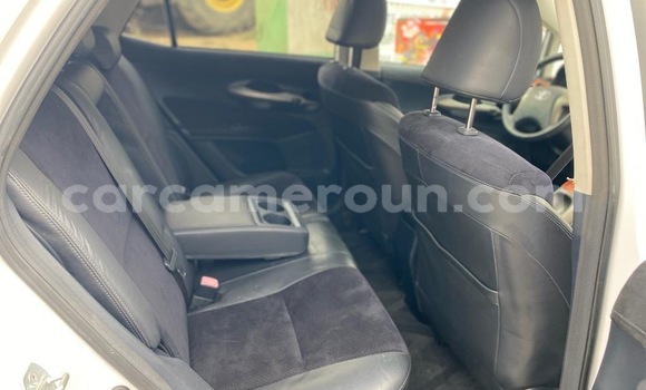 Acheter Neuf Voiture Toyota Blade Blanc à Douala, Littoral Cameroon Acheter Neuf Voiture Toyota Blade Blanc à Douala, Littoral Cameroon