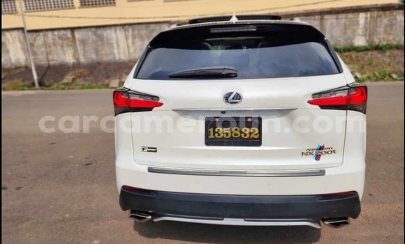 Acheter Occasion Voiture Lexus NX Blanc à Douala, Littoral Cameroon Acheter Occasion Voiture Lexus NX Blanc à Douala, Littoral Cameroon
