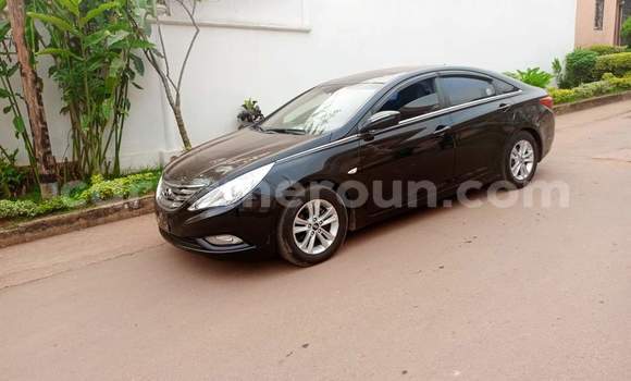 Sayi Na hannu Hyundai Sonata Black Mota in Yaounde a Babban Kamaru