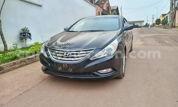 Sayi Na hannu Hyundai Sonata Black Mota in Yaounde a Babban Kamaru Sayi Na hannu Hyundai Sonata Black Mota in Yaounde a Babban Kamaru