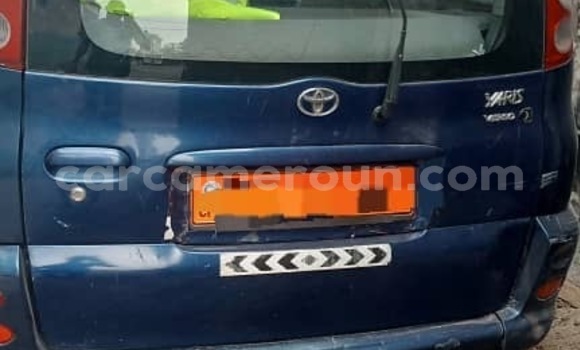 Acheter Occasion Voiture Toyota Yaris Verso Bleu à Douala, Littoral Cameroon