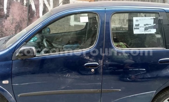 Buy Used Toyota Yaris Verso Blue Car in Douala in Littoral Cameroon Buy Used Toyota Yaris Verso Blue Car in Douala in Littoral Cameroon