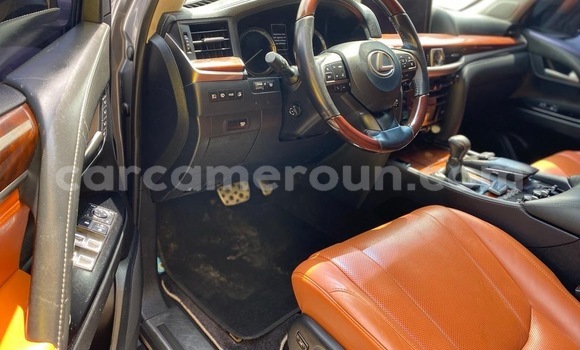 Acheter Neuf Voiture Lexus LX 570 Gris à Douala, Littoral Cameroon Acheter Neuf Voiture Lexus LX 570 Gris à Douala, Littoral Cameroon