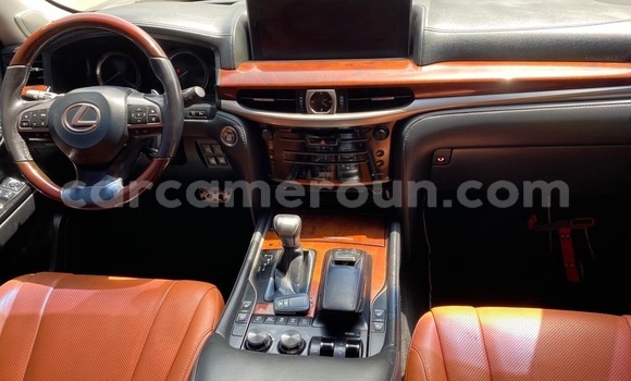 Acheter Neuf Voiture Lexus LX 570 Gris à Douala, Littoral Cameroon Acheter Neuf Voiture Lexus LX 570 Gris à Douala, Littoral Cameroon
