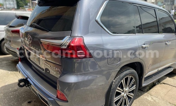 Acheter Neuf Voiture Lexus LX 570 Gris à Douala, Littoral Cameroon Acheter Neuf Voiture Lexus LX 570 Gris à Douala, Littoral Cameroon