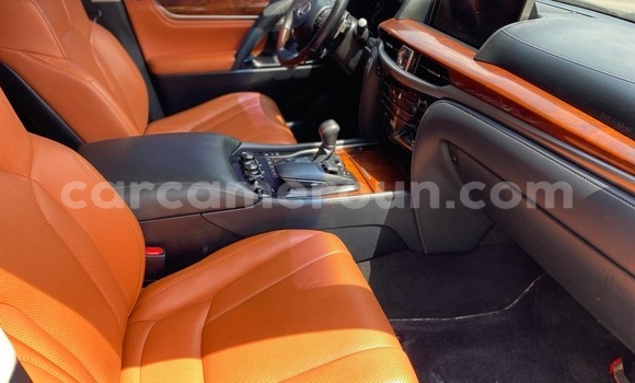 Acheter Neuf Voiture Lexus LX 570 Gris à Douala, Littoral Cameroon Acheter Neuf Voiture Lexus LX 570 Gris à Douala, Littoral Cameroon